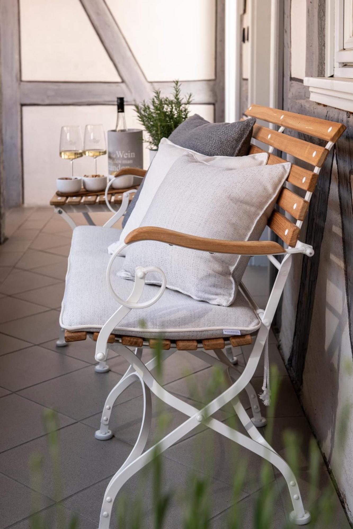Haestens Boutique Biohotel - Chez Douverne Sommerach Exteriör bild